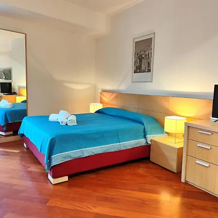 Hostdomus - Madama Cristina Turin