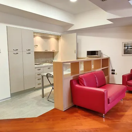 Hostdomus - Madama Cristina Turin