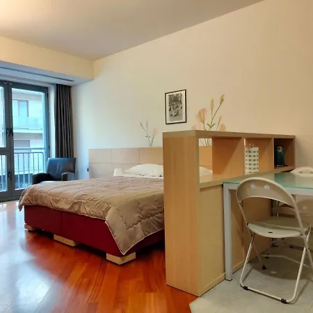 Apartment Hostdomus - Madama Cristina Turin